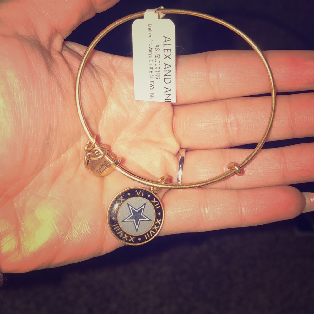 Dallas Cowboys Alex and Ani